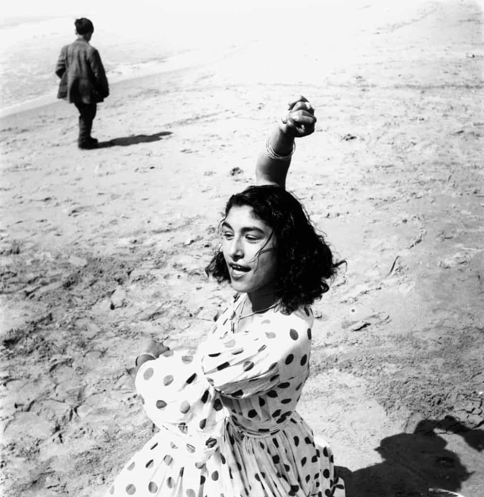 Lucien Clergue, Nu de la mer, Camargue, 1956