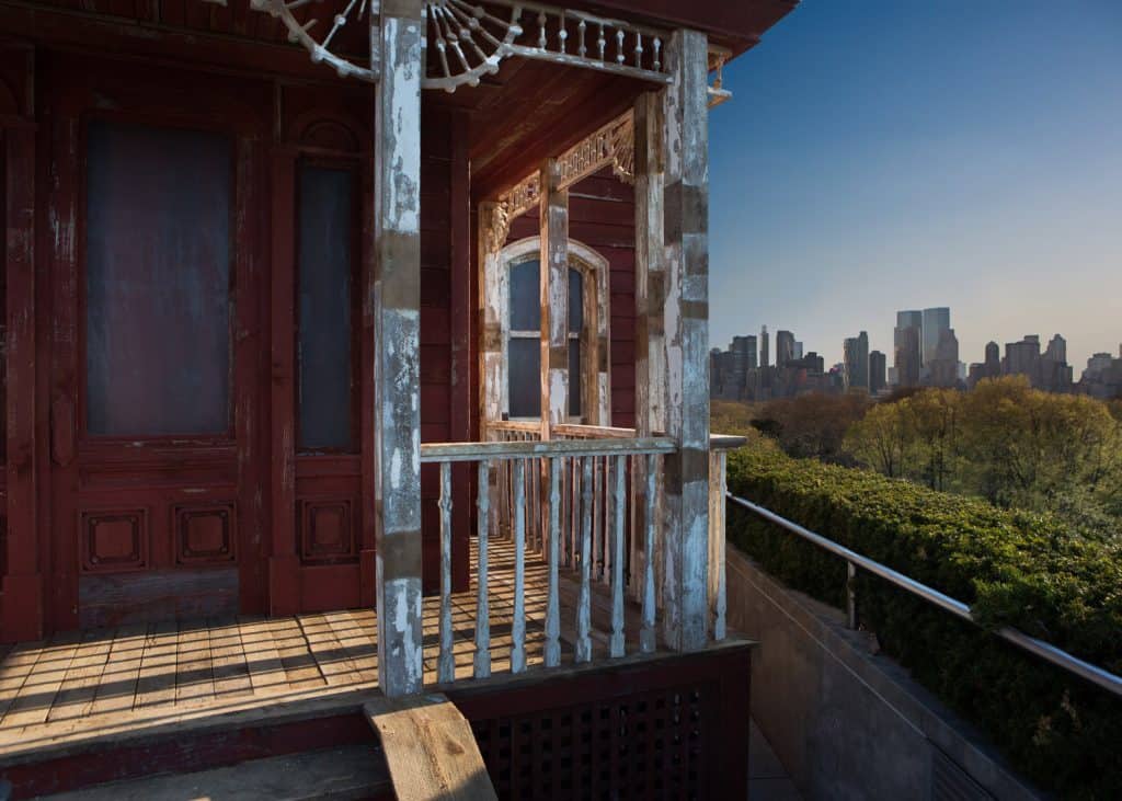 transitional-object-psychobarn-cornelia-parker-met-roof-garden-installation-new-york-usa_dezeen_1568_3 copy