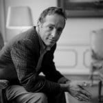 David Sedaris: «Είναι πολύ άσχημο να προσπαθεί κάποιος που δεν είναι εξαιρετικά ευφυής να δείχνει αρκετά έξυπνος»